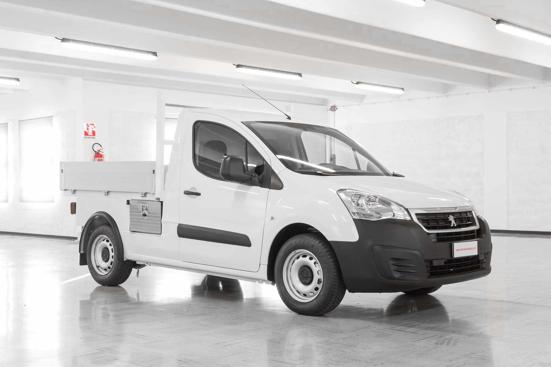 Peugeot Partner Bluehdi 100 L1 Pianale Cabinato km0