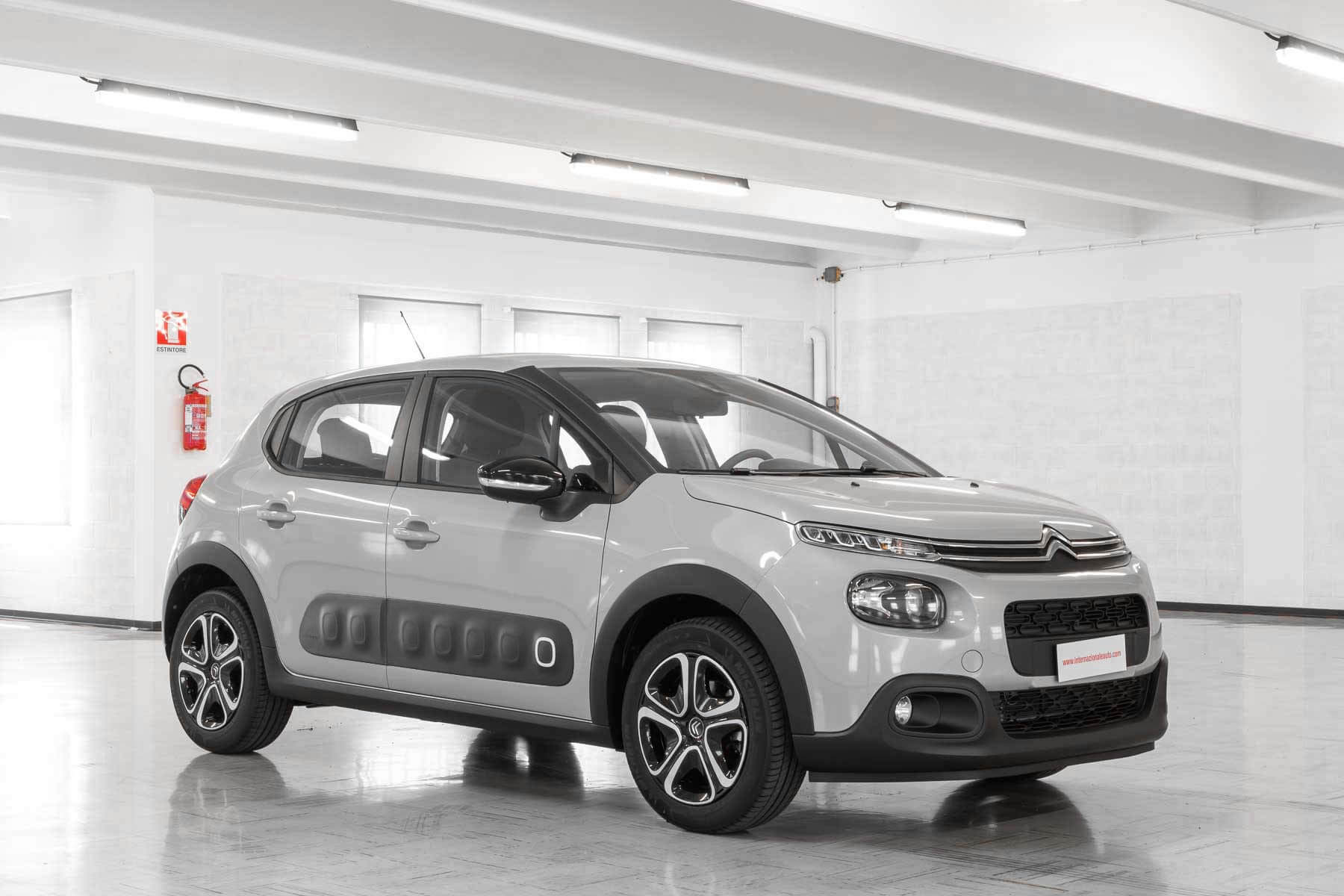 Citroen C3 Feel Soft Sand Airbump km0 Lato