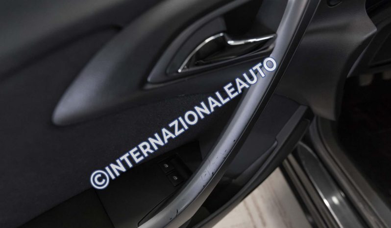 Opel Interni Astra 1.4 100CV Elective Nera usata