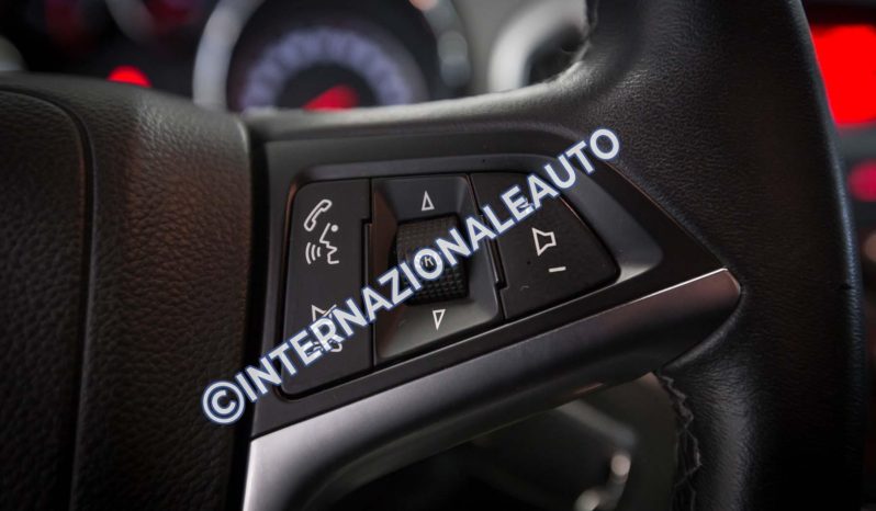 Opel Interni Astra 1.4 100CV Elective Nera usata