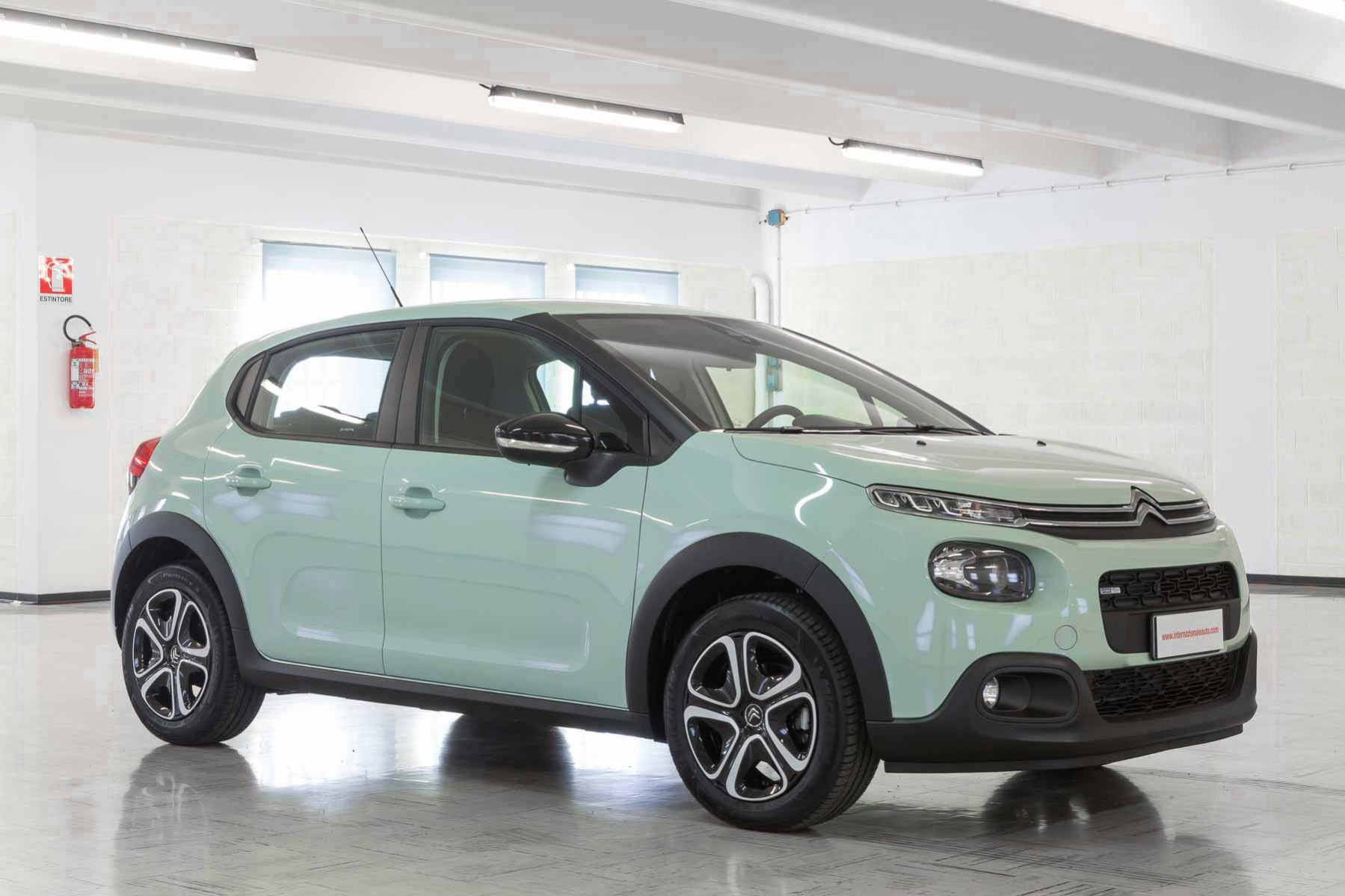 Citroen C3 Feel Verde Km0 Lato