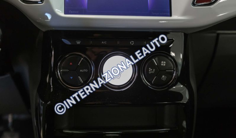 Citroen Interno Ds3 Bluehdi 75 So Chic Blu Scuro Tetto Bianco km0