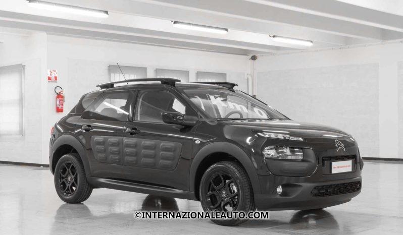Citroen C4 Cactus Feel Nera Cerchi Neri km0 obliquo