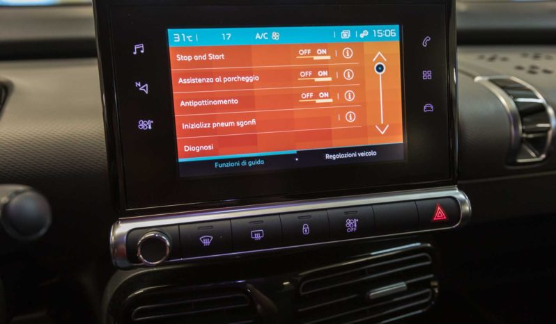 Citroen Interni C4 Cactus Shine Cumulus Grey Keyless Display
