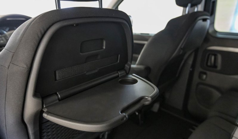 Citroen Interni Spacetourer Feel M Marrone km0 Tavolino