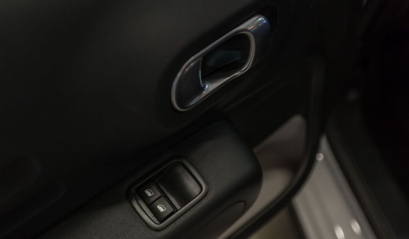 Citroen Interni C3 Feel Bianca Tetto Rosso Km0 Pulsanti Finestrini